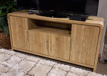 Dovander - Extra Large TV Stand - Brown