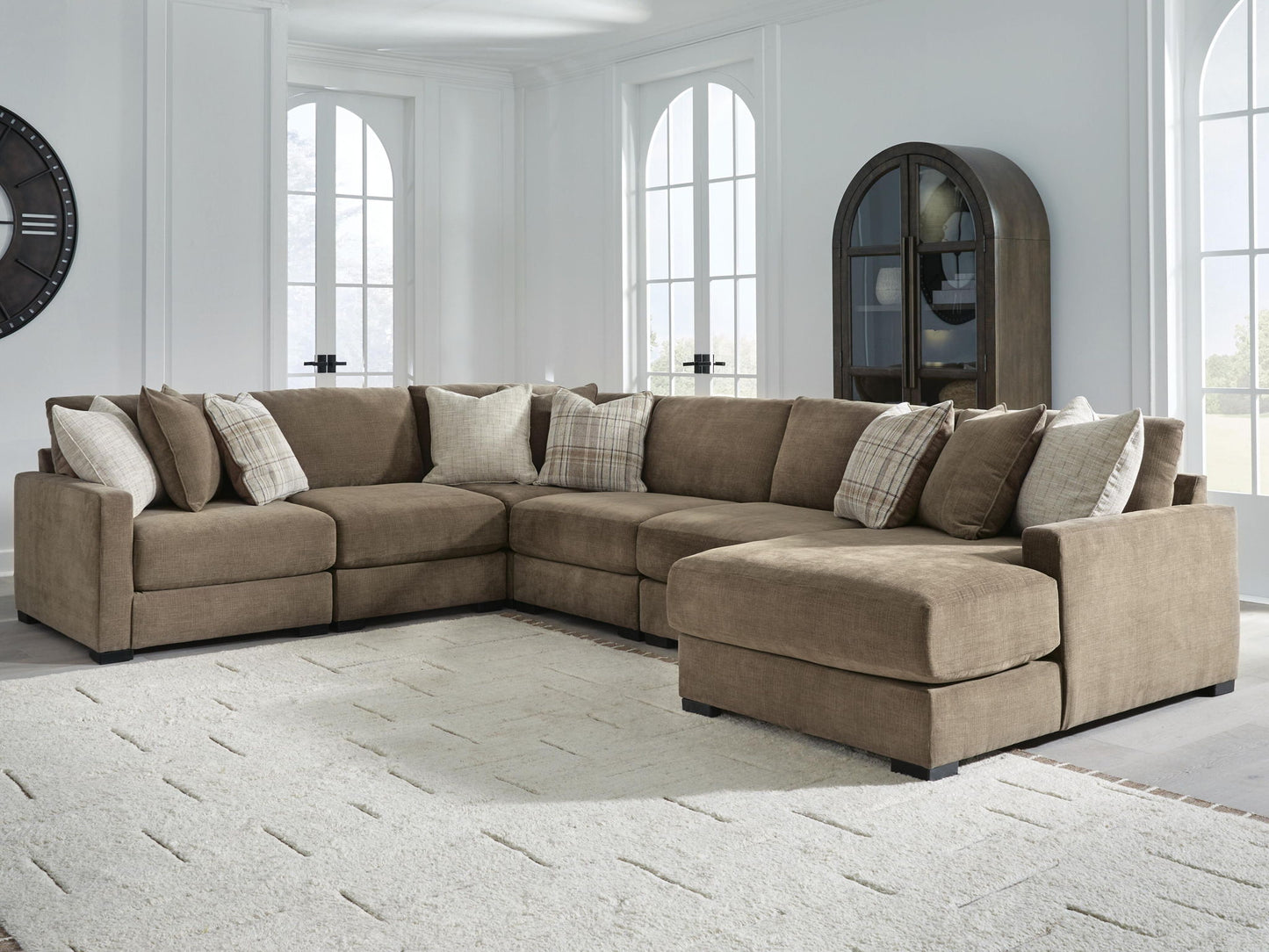 Camellia-Court - 6 Piece Sectional
