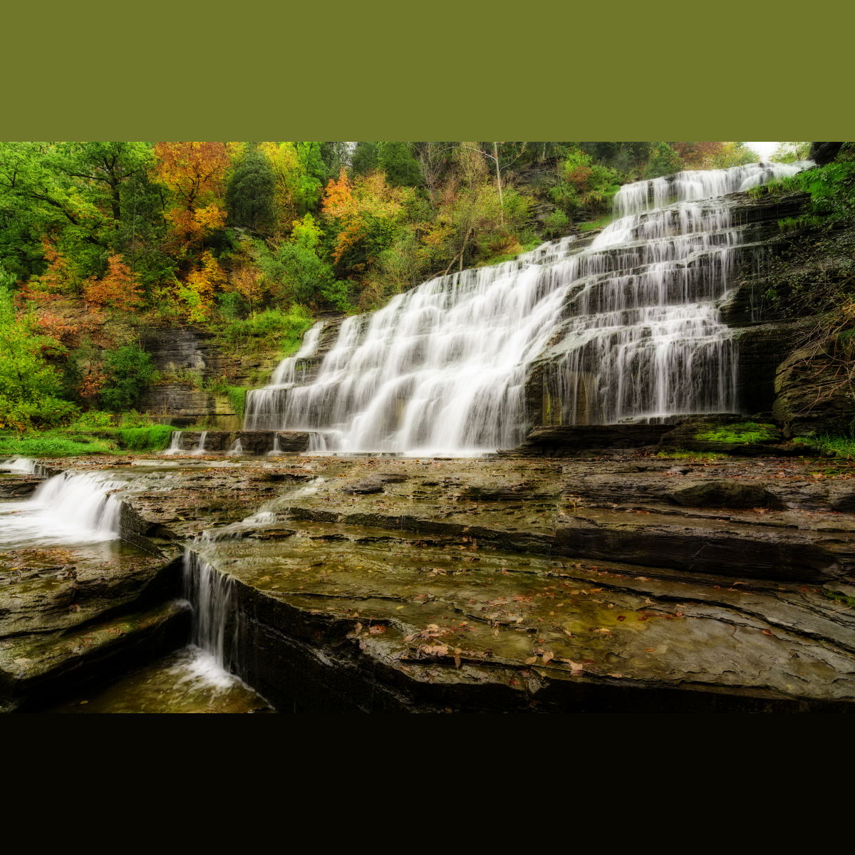 Framed Small - Waterfall - Green