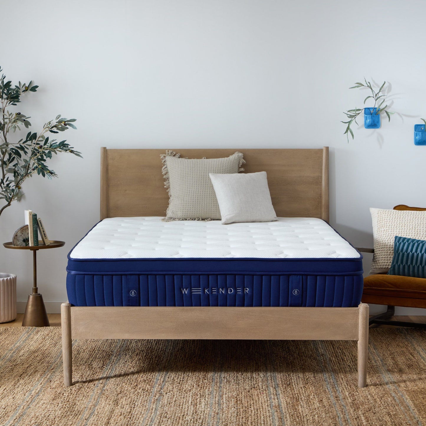 Weekender - 11" Euro Top Hybrid Mattress