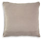 Habenvale - Pillow