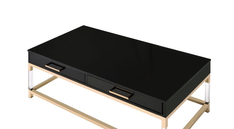 Adiel - Table