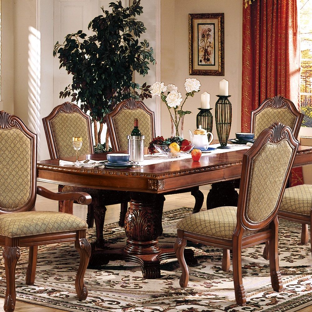 Chateau De Ville - 46" Dining Table - Cherry