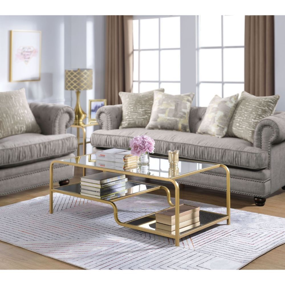 Astrid - Table