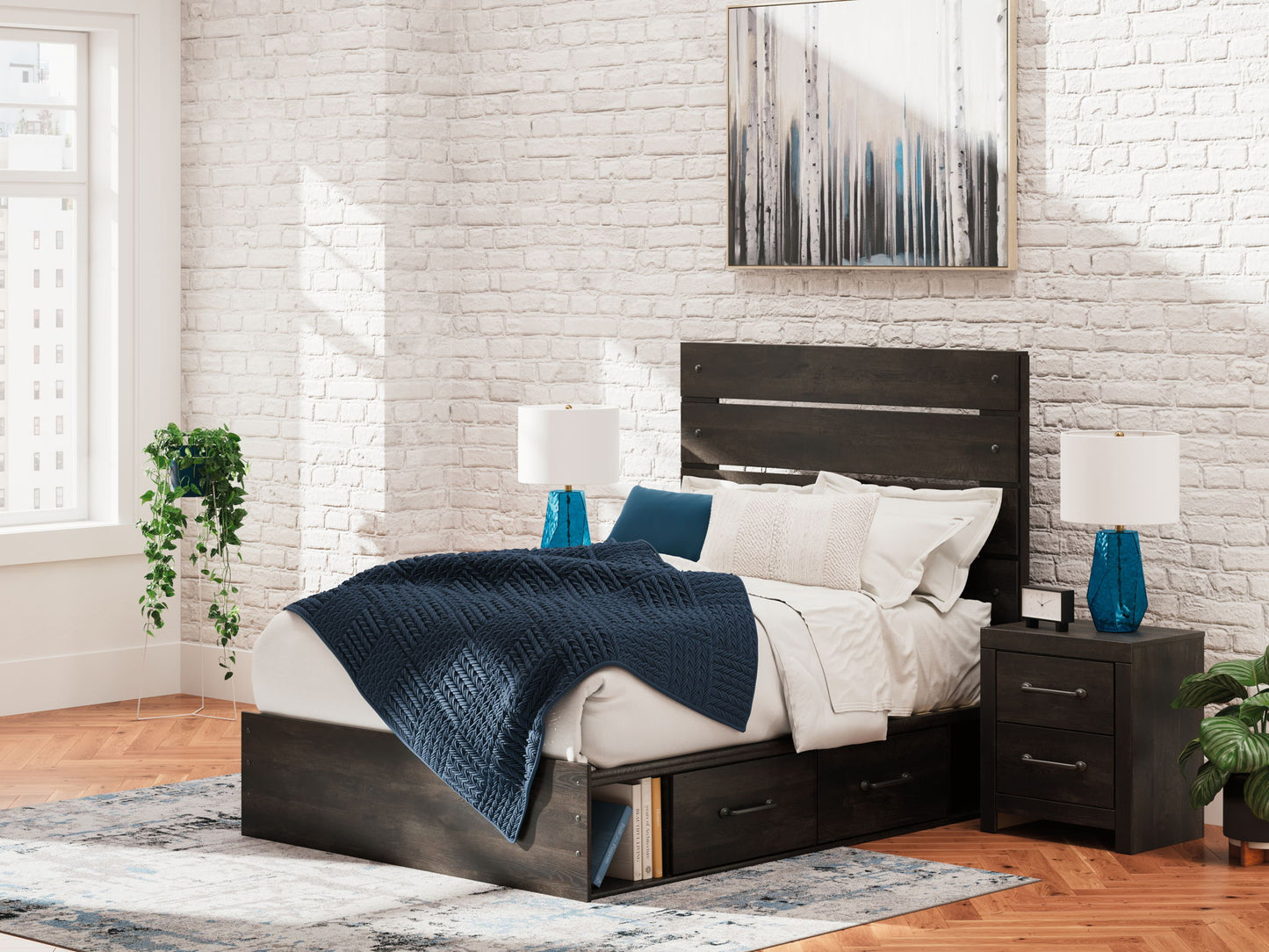 Hollivern - Panel Storage Bed