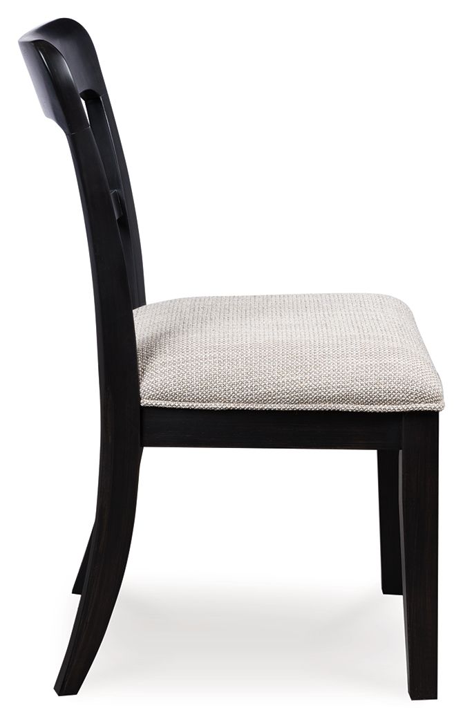 Greddinton - Extension Dining Table Set