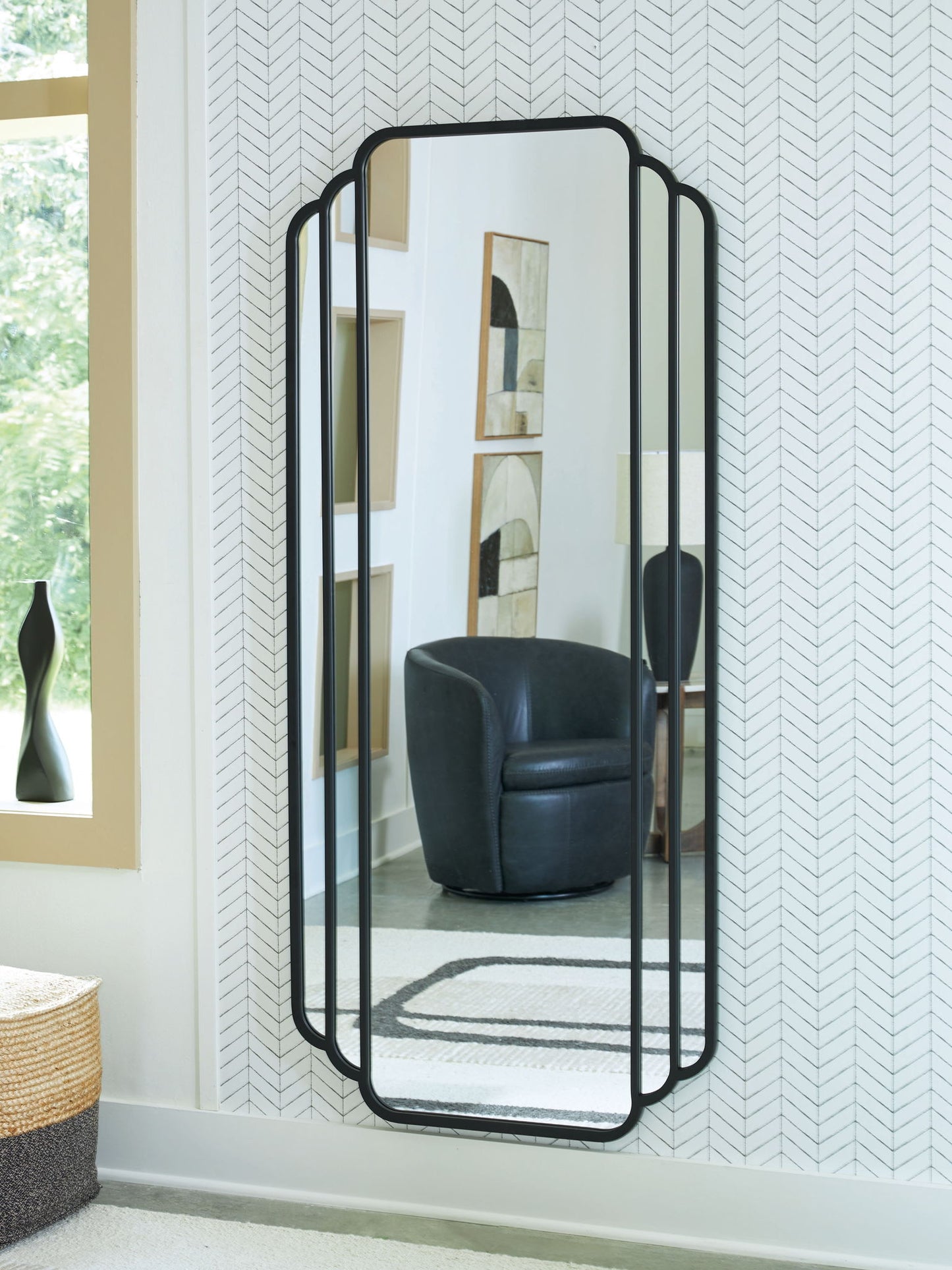 Antigone - Floor Mirror - Black